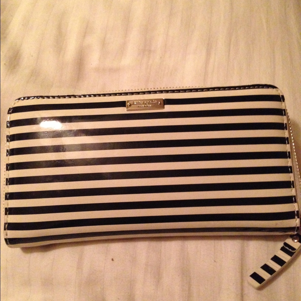 Authentic kate spade wallet